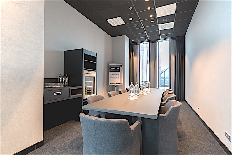 Meeting room 30 This meeting room located at the first floor of the hotel. The meeting room is equipped with plug & play.